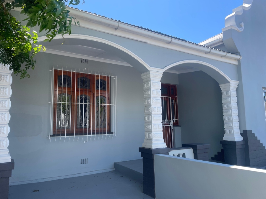 4 Bedroom Property for Sale in Paarl Central Western Cape
